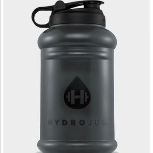 This Listing Includes BOTH the Insulated Sleeve/Carrying Strap + 73oz HydroJug